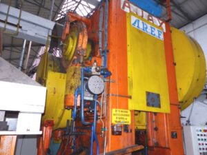 Schmiedepresse Ajax 10C - 1000 ton (ID:75780) - Dabrox.com