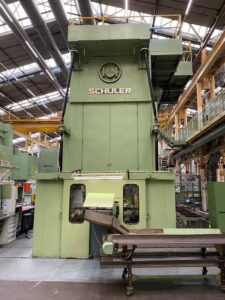 Blechumformung Presse Schuler TS4-2000-10-700 - 2000 ton (ID:76169) - Dabrox.com