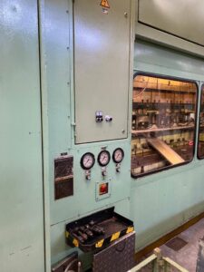 Blechumformung Presse Schuler TS4-2000-10-700 - 2000 ton (ID:76169) - Dabrox.com