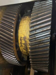 Kaltextrusion Presse Barnaul KB0036 - 400 ton (ID:75973) - Dabrox.com