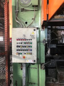 Schmiedepresse Smeral LZK 2500 - 2500 ton (ID:S75809) - Dabrox.com
