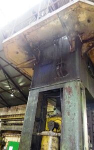 Abgratpresse TMP Voronezh KA9536 - 400 ton (ID:75396) - Dabrox.com