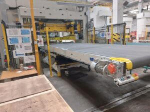 Blechumformung Presse Aida DSF-TE4-20000-730-250 - 2000 ton (ID:76378) - Dabrox.com