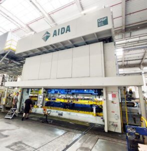 Blechumformung Presse Aida DSF-TE4-20000-730-250 - 2000 ton (ID:76378) - Dabrox.com