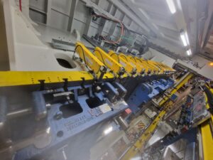 Blechumformung Presse Aida DSF-TE4-20000-730-250 - 2000 ton (ID:76378) - Dabrox.com