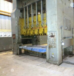 Blechumformung Presse TMP Voronezh KA3540 - 1000 ton (ID:75399) - Dabrox.com