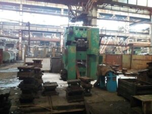 Kniehebelpresse Smeral - 1000 ton