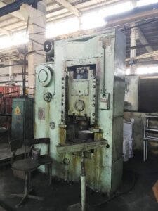Kniehebelpresse Barnaul KB8336 - 400 ton (ID:75389) - Dabrox.com