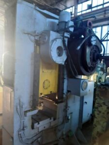 Kniehebelpresse Barnaul KB8334 - 250 ton (ID:75383) - Dabrox.com