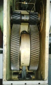 Kniehebelpresse Barnaul KB8334 - 250 ton (ID:75383) - Dabrox.com