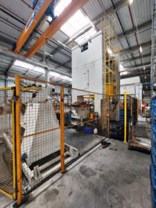 Blechumformung Presse Aida S4-20000/5500x2500/LD-ET3 - 2000 ton (ID:76379) - Dabrox.com