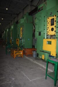 Kaltextrusion Presse Barnaul KB0036 - 400 ton (ID:S85655) - Dabrox.com