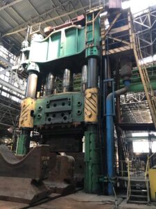Hydraulikpresse UZTM - 10000 ton