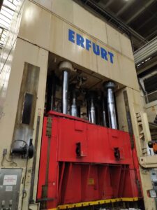 Blechumformung Presse Erfurt PYD 3-1500+1000/4500X2500/2400 FS E - 1500 ton (ID:75976) - Dabrox.com