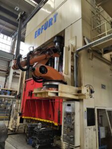 Blechumformung presse Erfurt - 1500 ton