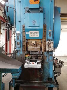 Kniehebelpresse Schuler - 630 ton