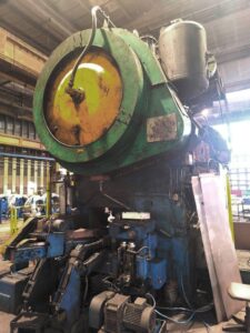 Schmiedepresse Komatsu CAH2000 - 2000 ton (ID:76397) - Dabrox.com