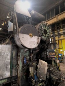 Schmiedepresse Komatsu CAH1600 - 1600 ton (ID:76396) - Dabrox.com