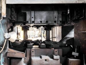 Schmiedepresse Smeral LZK 1600 - 1600 ton (ID:76394) - Dabrox.com