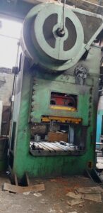 Abgratpresse Ravne  - 630 ton