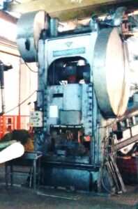 Abgratpresse Valdarno  - 400 ton