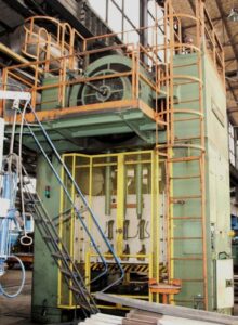 Mechanische Presse Rovetta S2-400-1600-1220 - 400 ton (ID:75790) - Dabrox.com