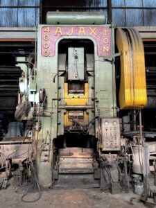 Schmiedepresse Ajax - 4000 ton