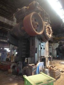 Schmiedepresse Erfurt PKXW 2500.1/1250 - 2500 ton (ID:S85907) - Dabrox.com