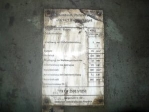 Schmiedepresse Erfurt PKXW 2500.1/1250 - 2500 ton (ID:S85907) - Dabrox.com