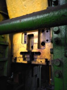 Schmiedepresse TMP Voronezh KB8544 - 2500 ton (ID:75481) - Dabrox.com