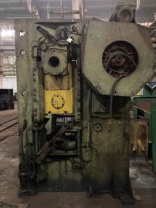 Kniehebelpresse Barnaul - 400 ton