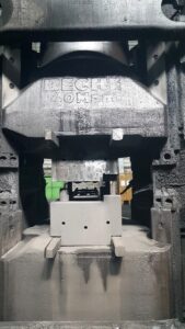Gegenschlaghammer stempeln Beche DGH40 - 40 ton (ID:S78768) - Dabrox.com