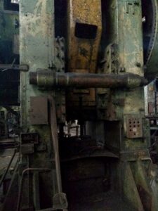 Schmiedepresse TMP Voronezh K8542 - 1600 ton (ID:75483) - Dabrox.com