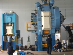 Schmiedepresse Eumuco SP 200 C - 2000 ton (ID:S85959) - Dabrox.com