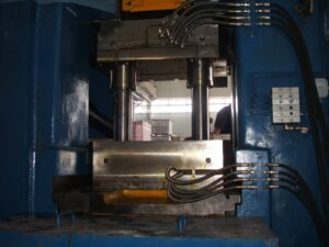 Schmiedepresse Eumuco SP 200 C - 2000 ton (ID:S85959) - Dabrox.com