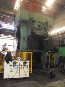 Schmiedepresse Smeral LZK 4000 A - 4000 ton (ID:S85971) - Dabrox.com