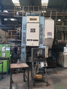 Schmiedepresse Hosung - 1300 ton