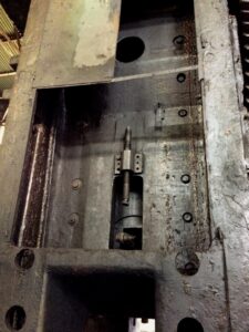Schmiedepresse Smeral LZK 4000 S - 4000 ton (ID:76113) - Dabrox.com