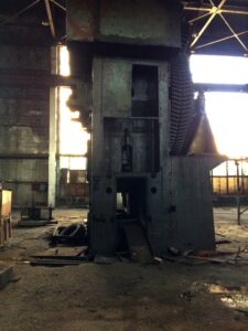 Schmiedepresse Smeral LZK 4000 S - 4000 ton (ID:76113) - Dabrox.com