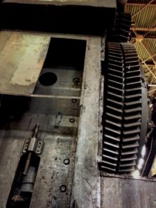Schmiedepresse Smeral LZK 4000 S - 4000 ton (ID:76113) - Dabrox.com