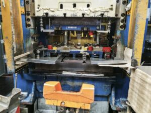 Abgratpresse Smeral LDO 315 A - 315 ton (ID:S88280) - Dabrox.com