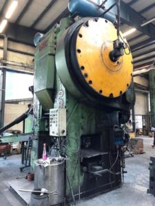 Schmiedepresse National - 1600 ton