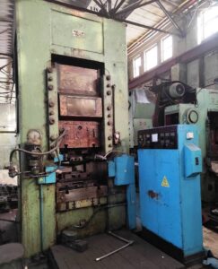 Kniehebelpresse Barnaul  - 1000 ton