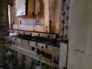 Blechumformung Presse TMP Voronezh KB3537 - 500 ton (ID:75500) - Dabrox.com