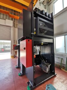Abgratpresse Amada SDE-2025 - 200 ton (ID:S78897) - Dabrox.com