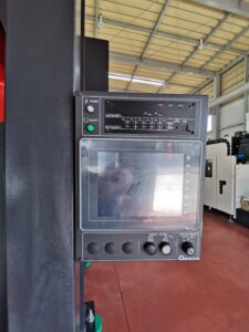 Abgratpresse Amada SDE-2025 - 200 ton (ID:S78897) - Dabrox.com