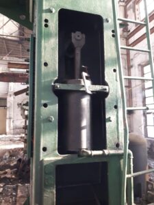 Abgratpresse TMP Voronezh KB9534 - 250 ton (ID:75504) - Dabrox.com