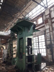 Abgratpresse TMP Voronezh KB9534 - 250 ton (ID:75504) - Dabrox.com