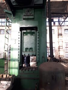 Abgratpresse TMP Voronezh  - 250 ton