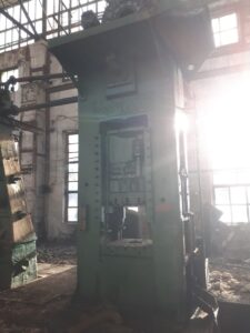 Abgratpresse TMP Voronezh KB9534 - 250 ton (ID:75504) - Dabrox.com